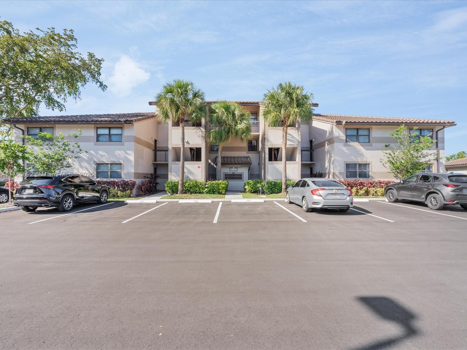 9853 Nob Hill Ln # 9853