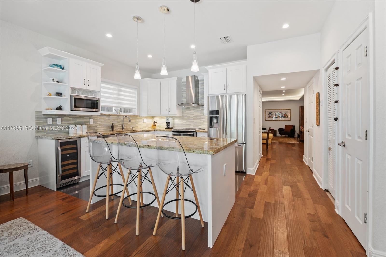 3169 Mary St # 2