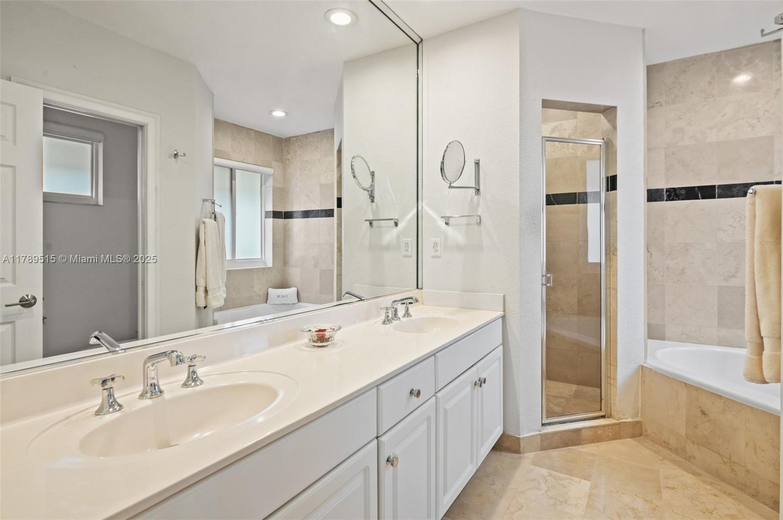 3169 Mary St # 2