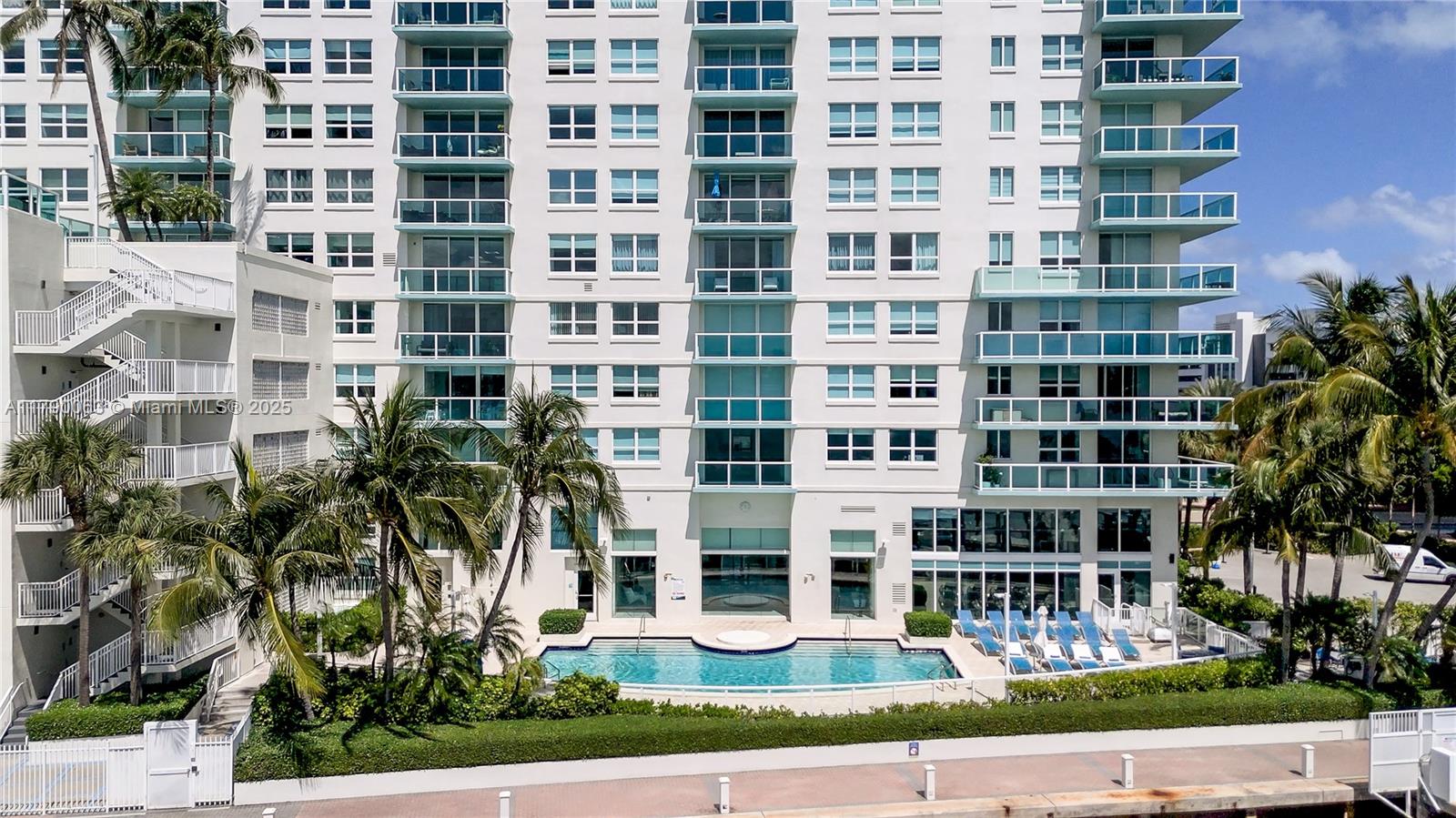 650 West Ave # 2102