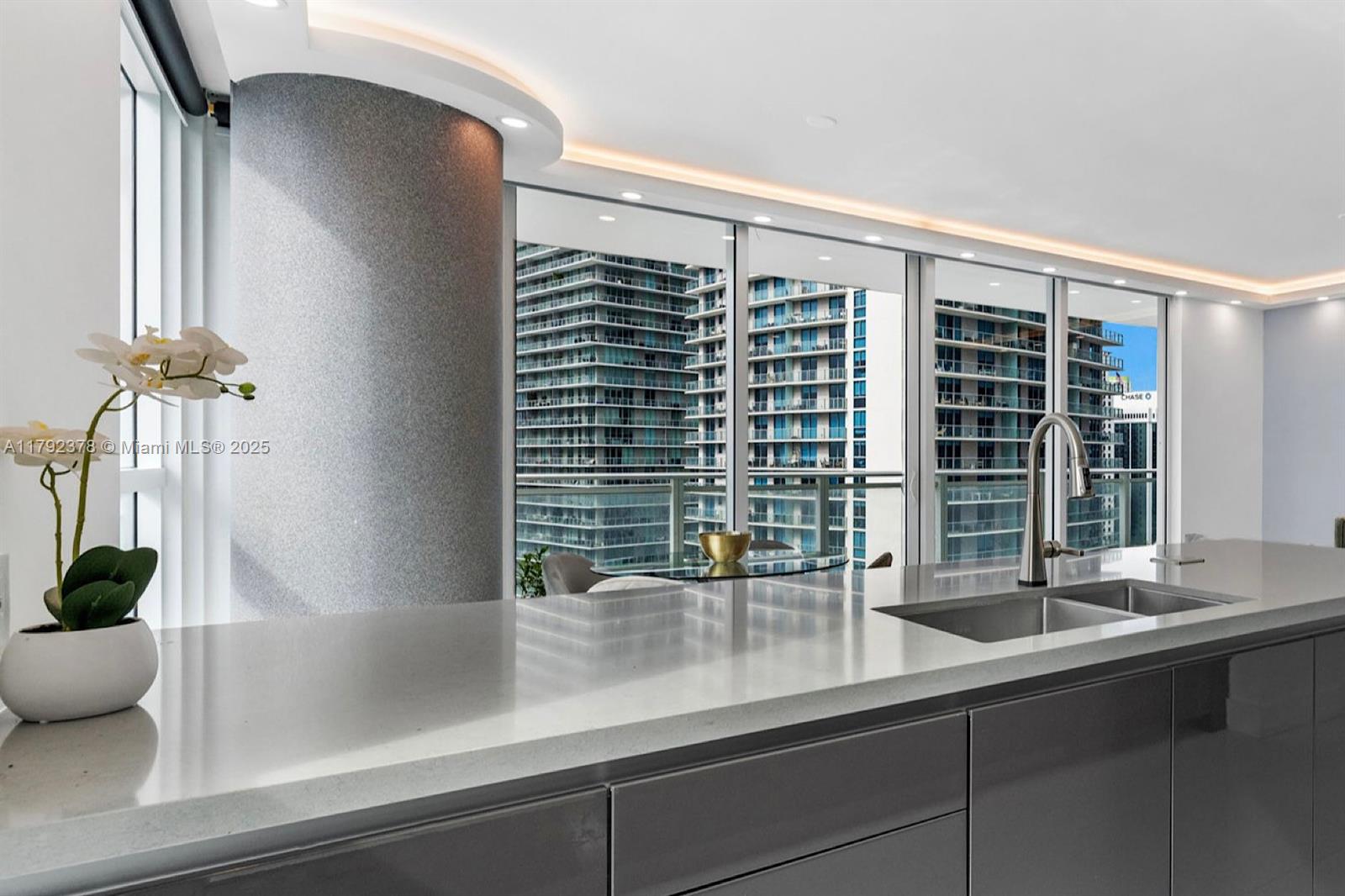 1080 Brickell Ave # 2301