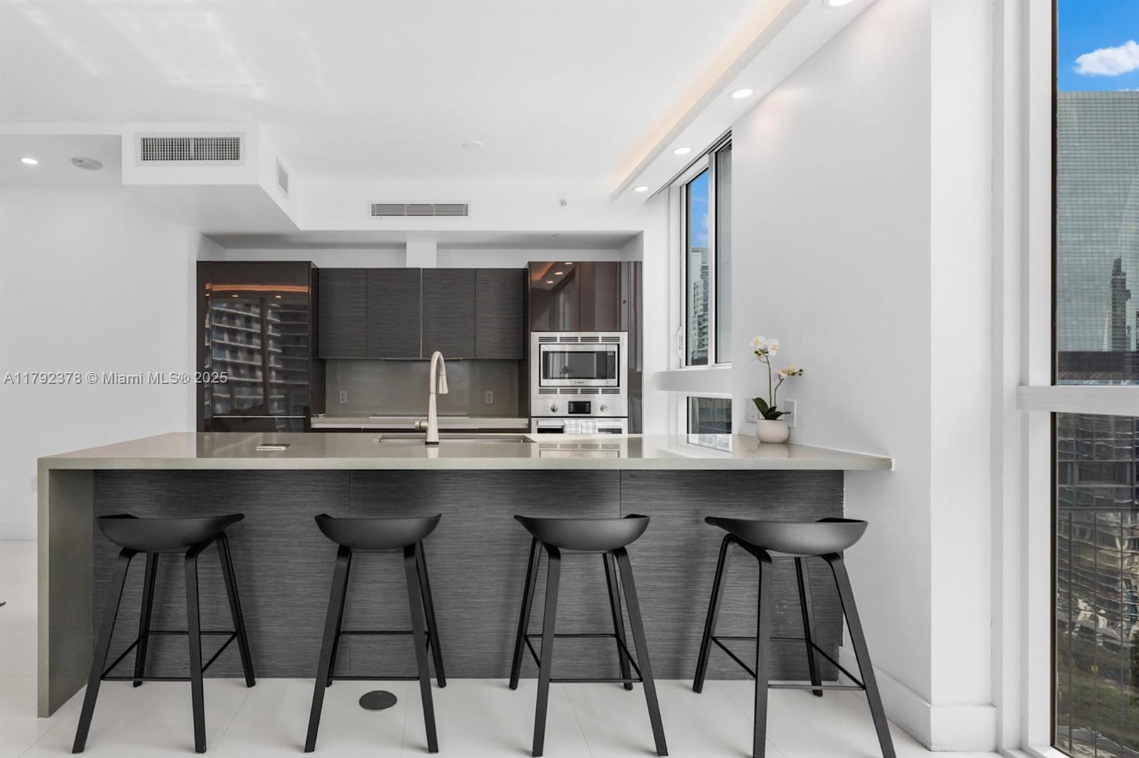 1080 Brickell Ave # 2301