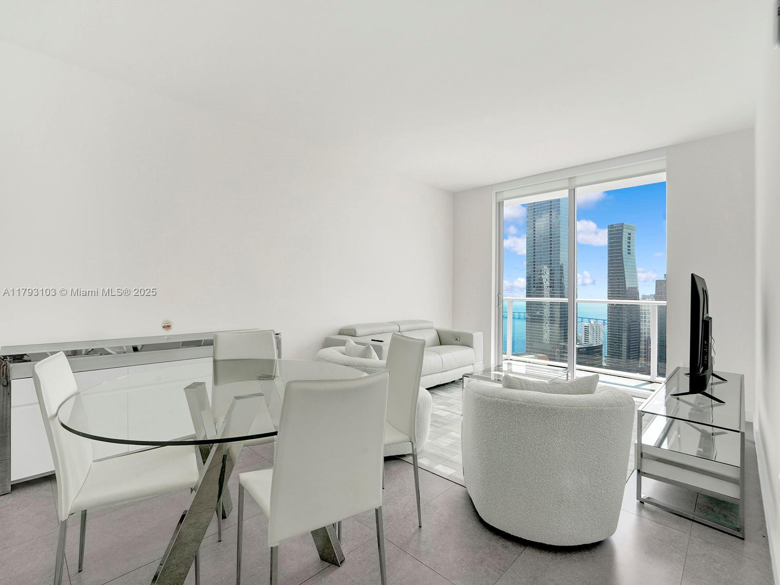 1100 S Miami Ave Unit: 3704