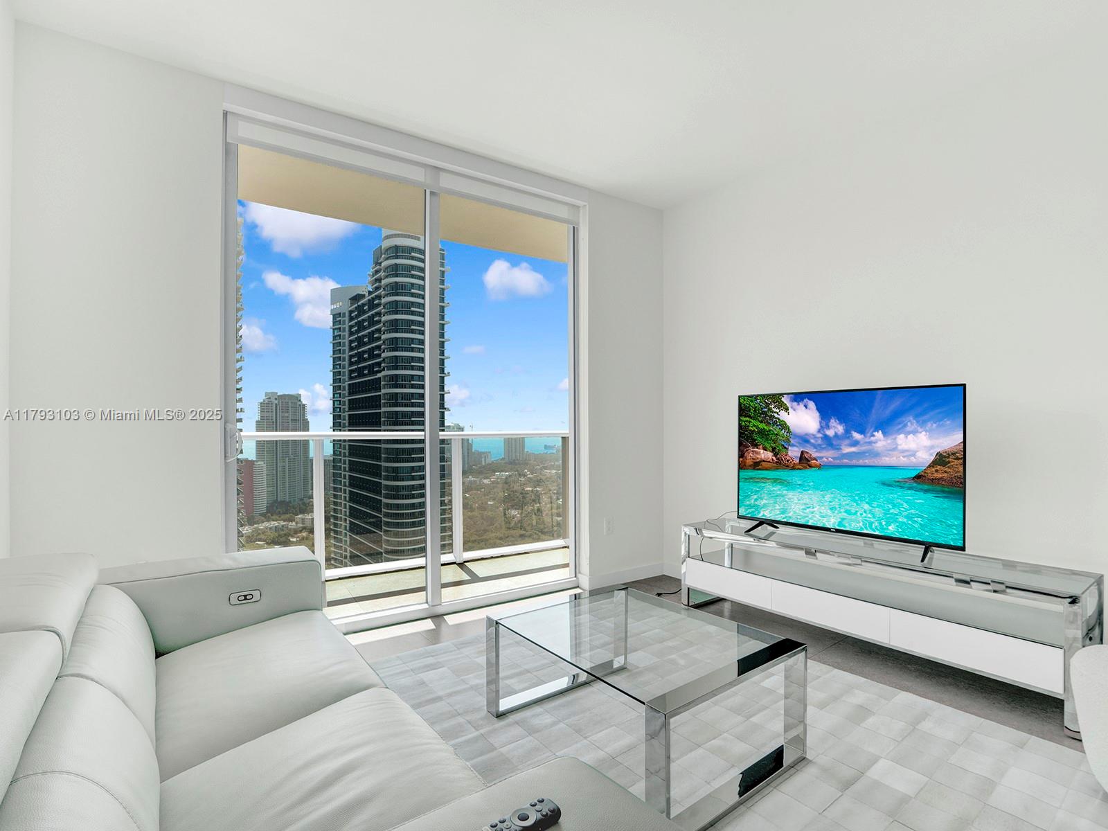 1100 S Miami Ave Unit: 3704