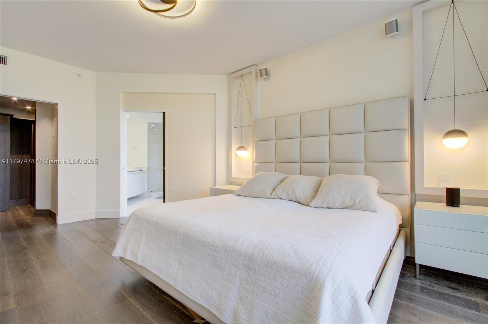 701 Crandon Blvd # 402