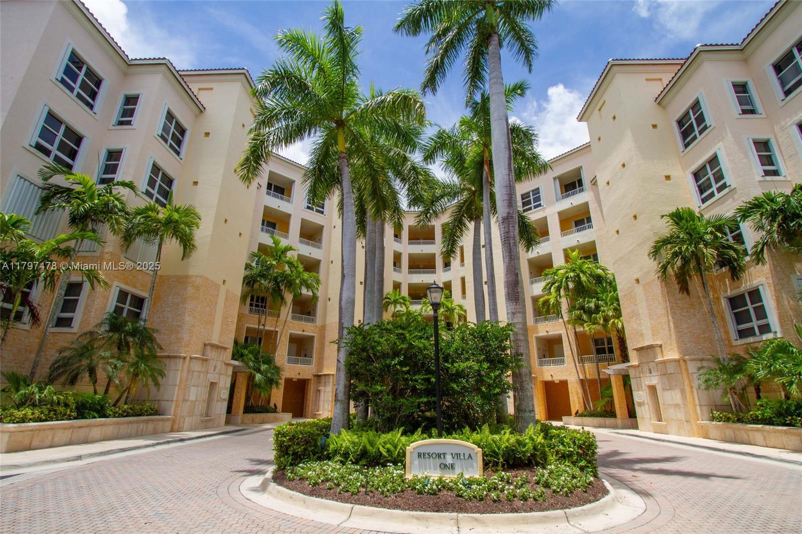 701 Crandon Blvd # 402