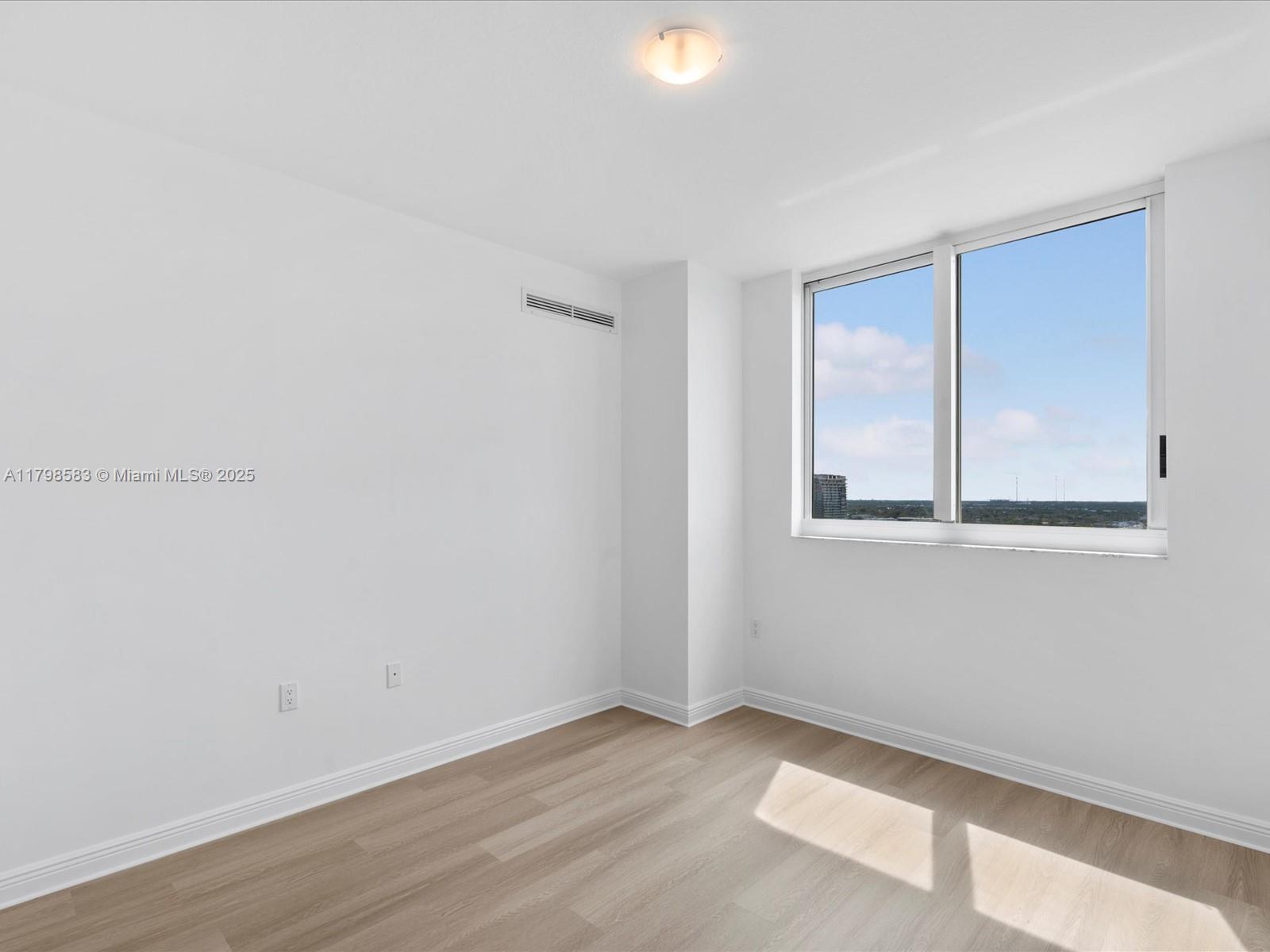 1745 E Hallandale Beach Blvd Unit: 2007W