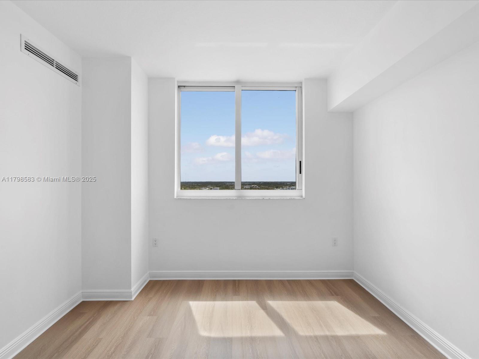 1745 E Hallandale Beach Blvd Unit: 2007W