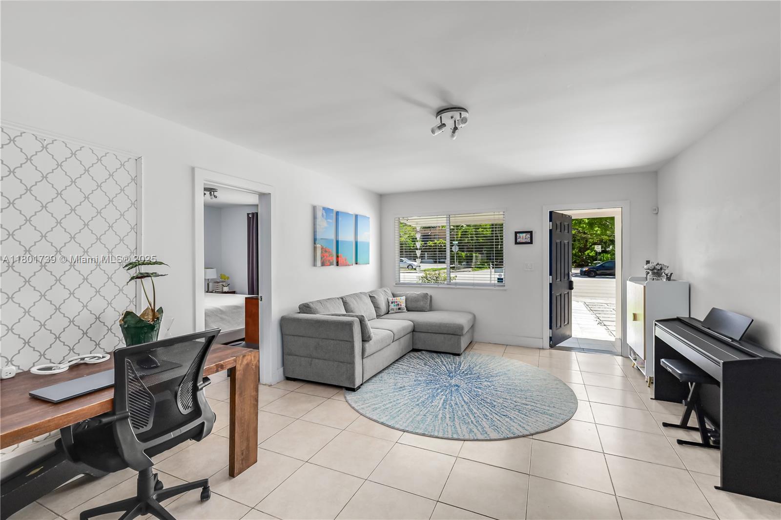 2340 SW 17th Ave