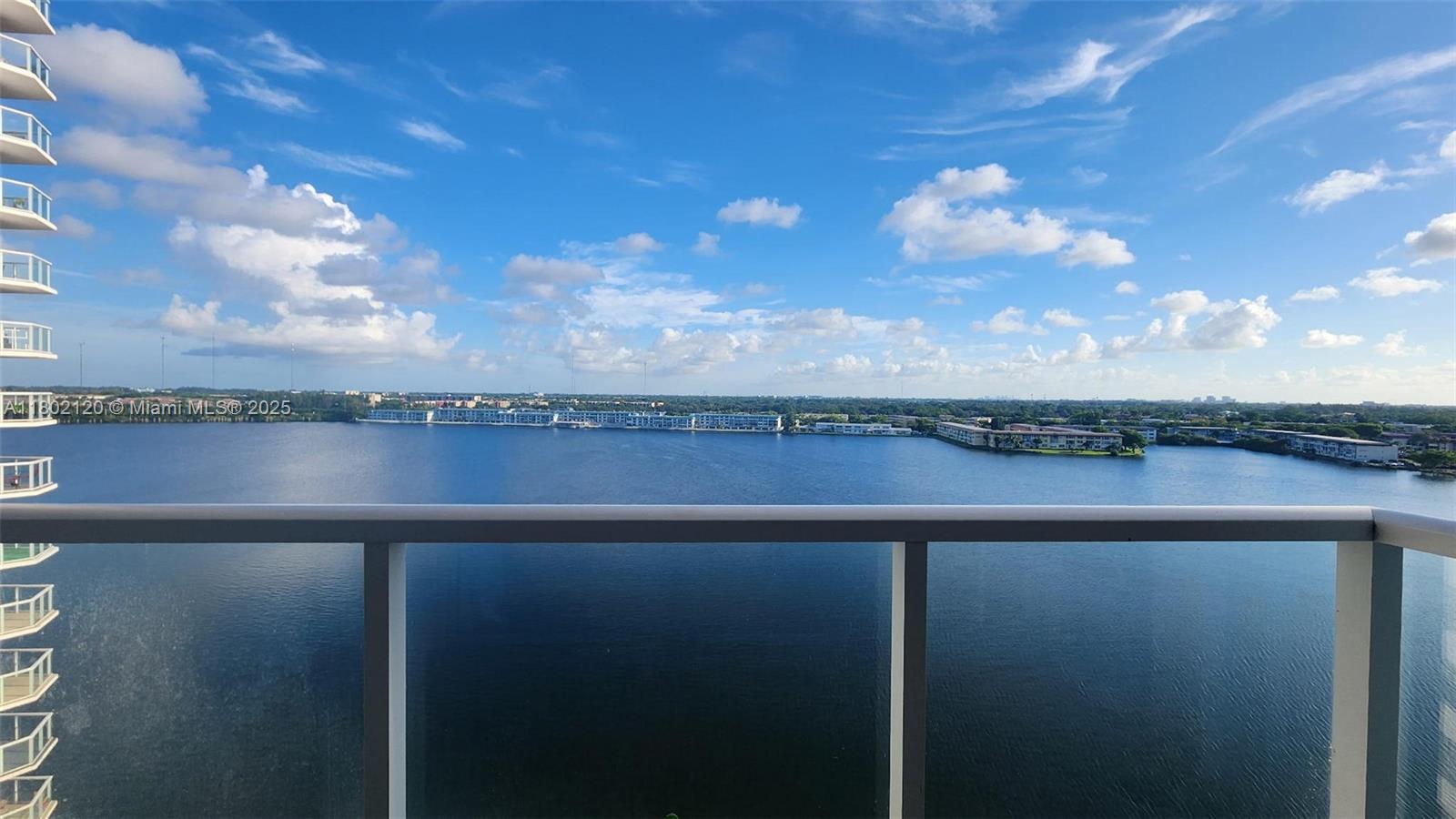 1301 NE Miami Gardens Dr Unit: 1014W