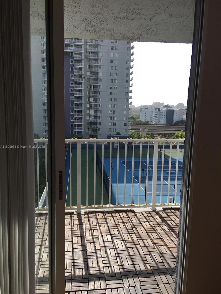 800 N Miami Ave Unit: E-1001