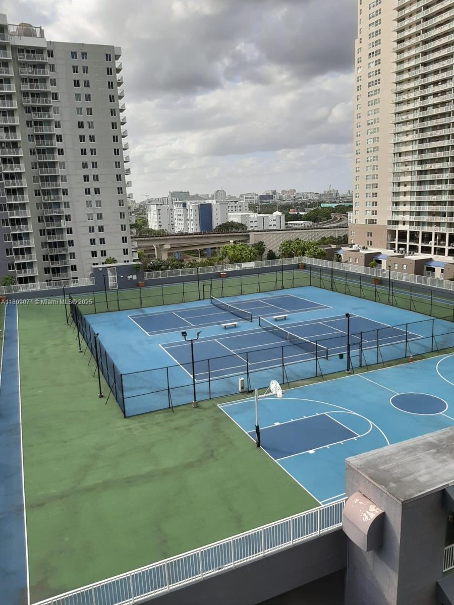 800 N Miami Ave Unit: E-1001