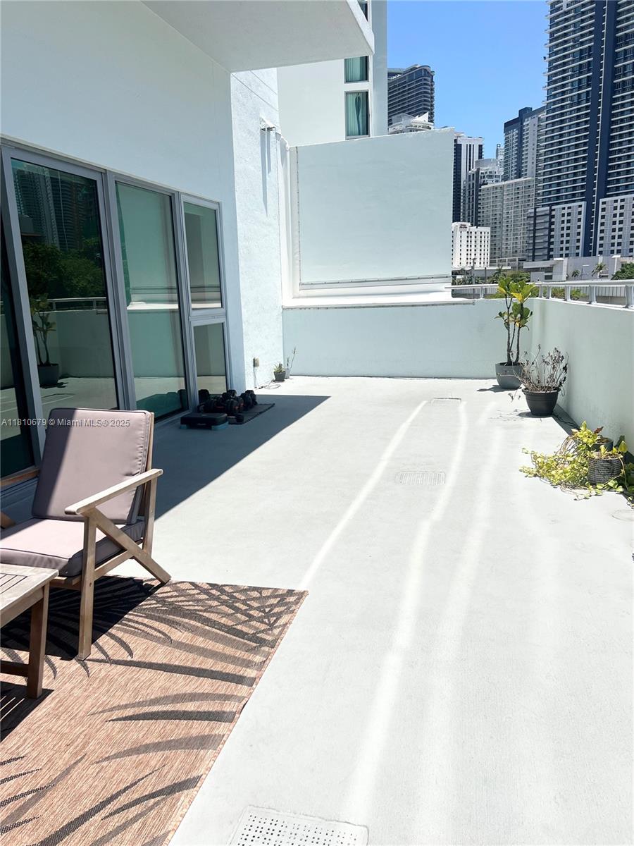 1600 SW 1 # 315