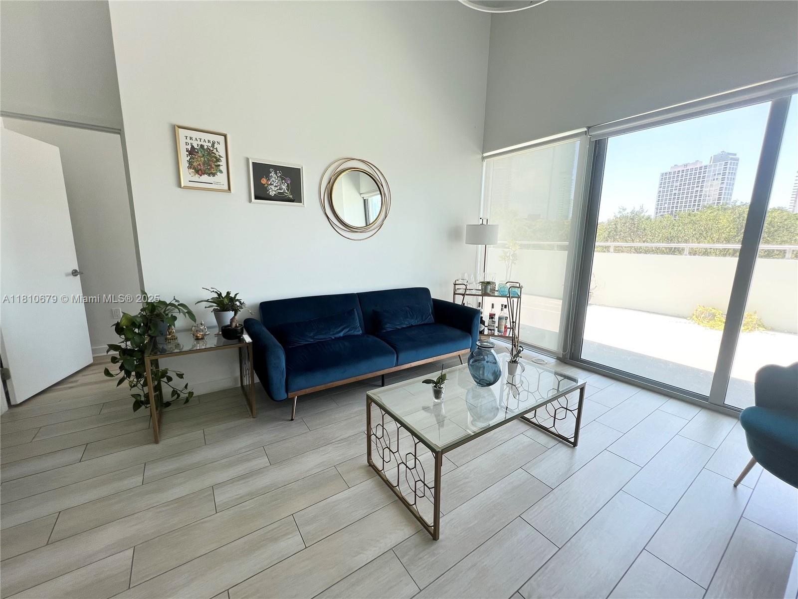 1600 SW 1 # 315