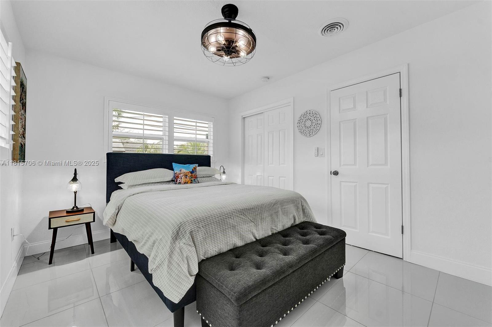 4421 NE 16th Ave # 0