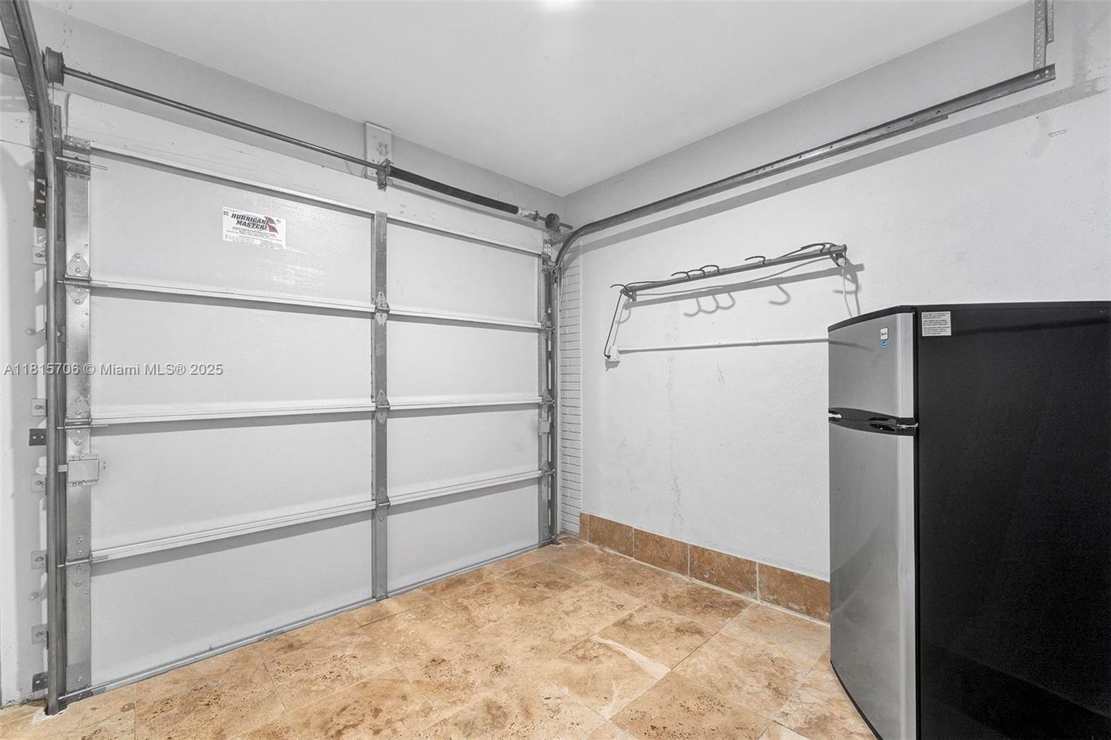 4421 NE 16th Ave # 0