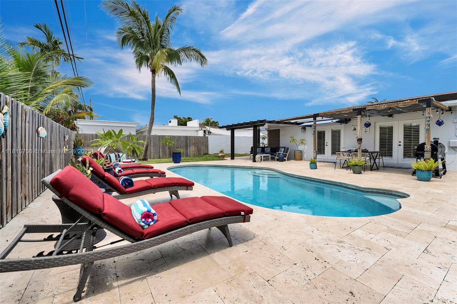 4421 NE 16th Ave # 0