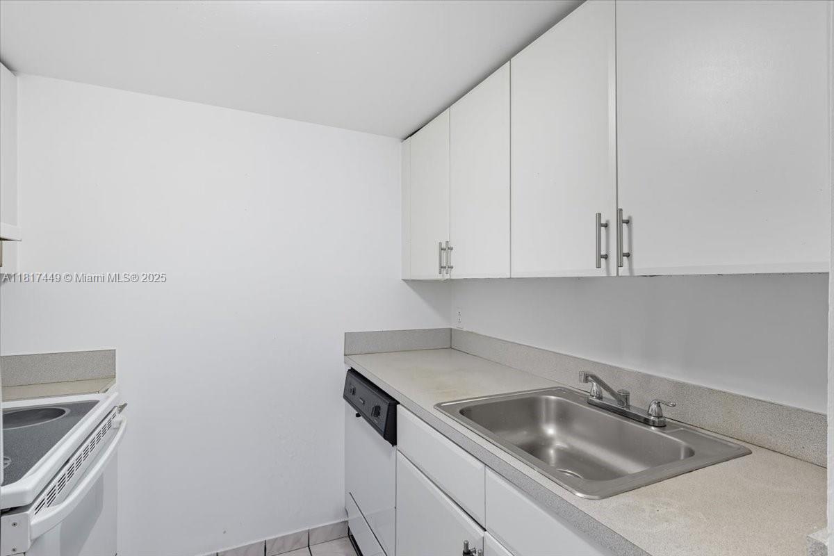 616 NW 26th Ave # 210