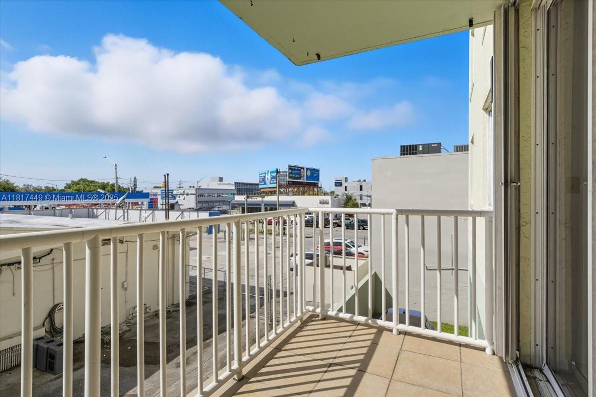 616 NW 26th Ave # 210