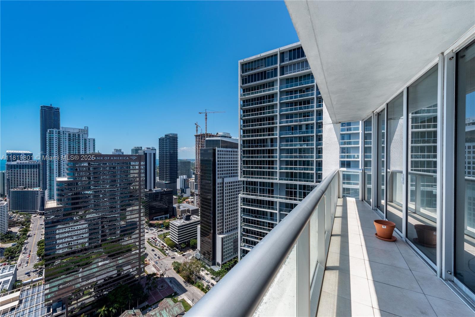475 Brickell Ave # 4213