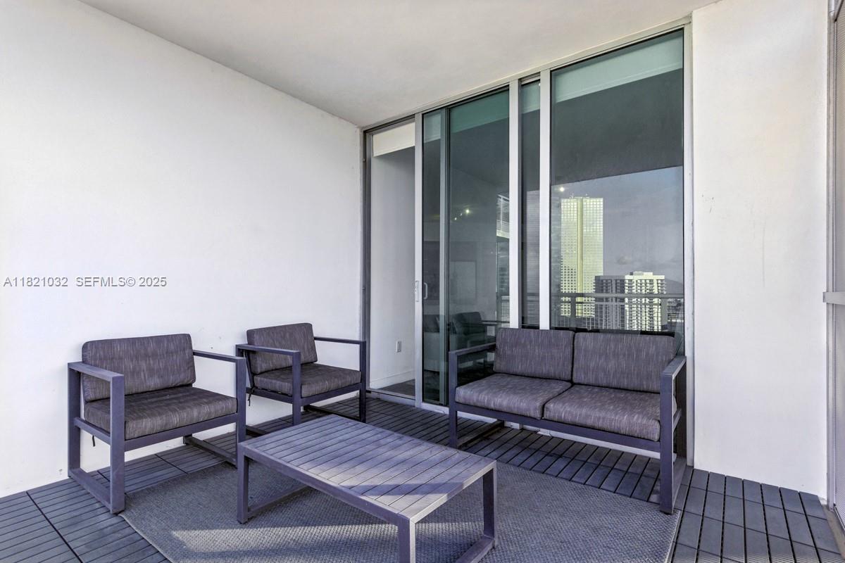 350 S Miami Avenue Unit: 3207