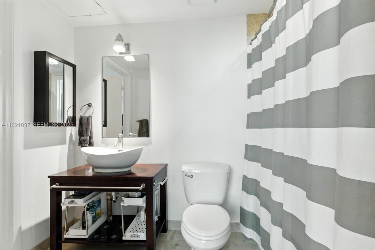 350 S Miami Avenue Unit: 3207