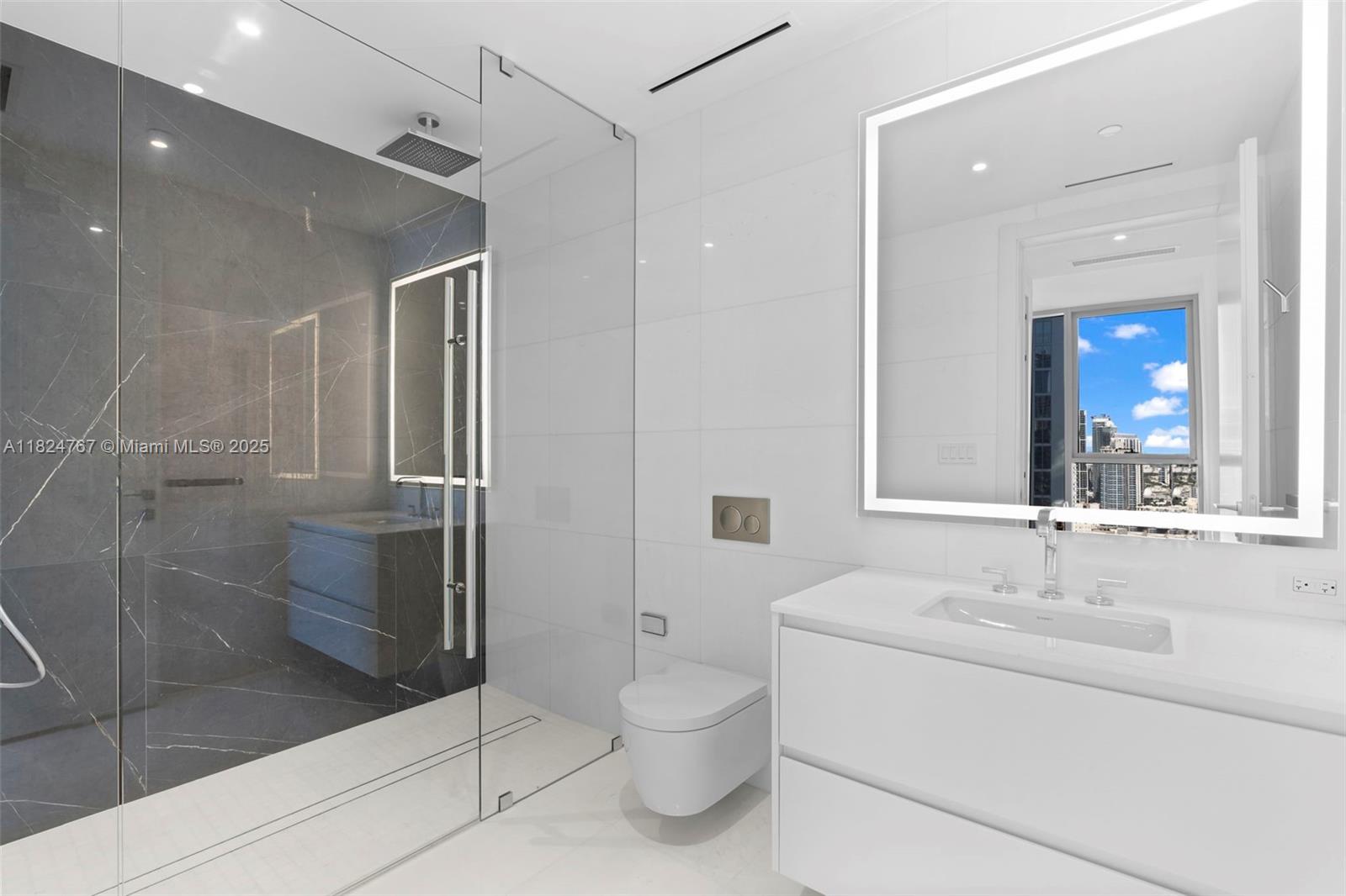 300 Biscayne Blvd Way # 3508