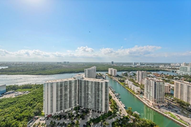 15701 Collins Ave # 2902