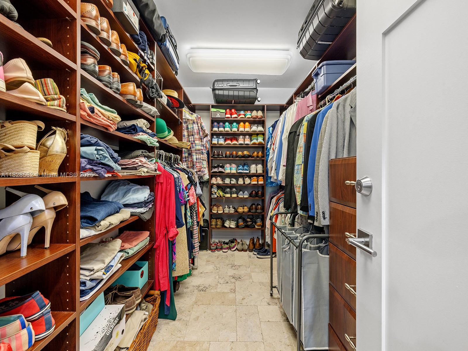 6005 SW 135th Ter