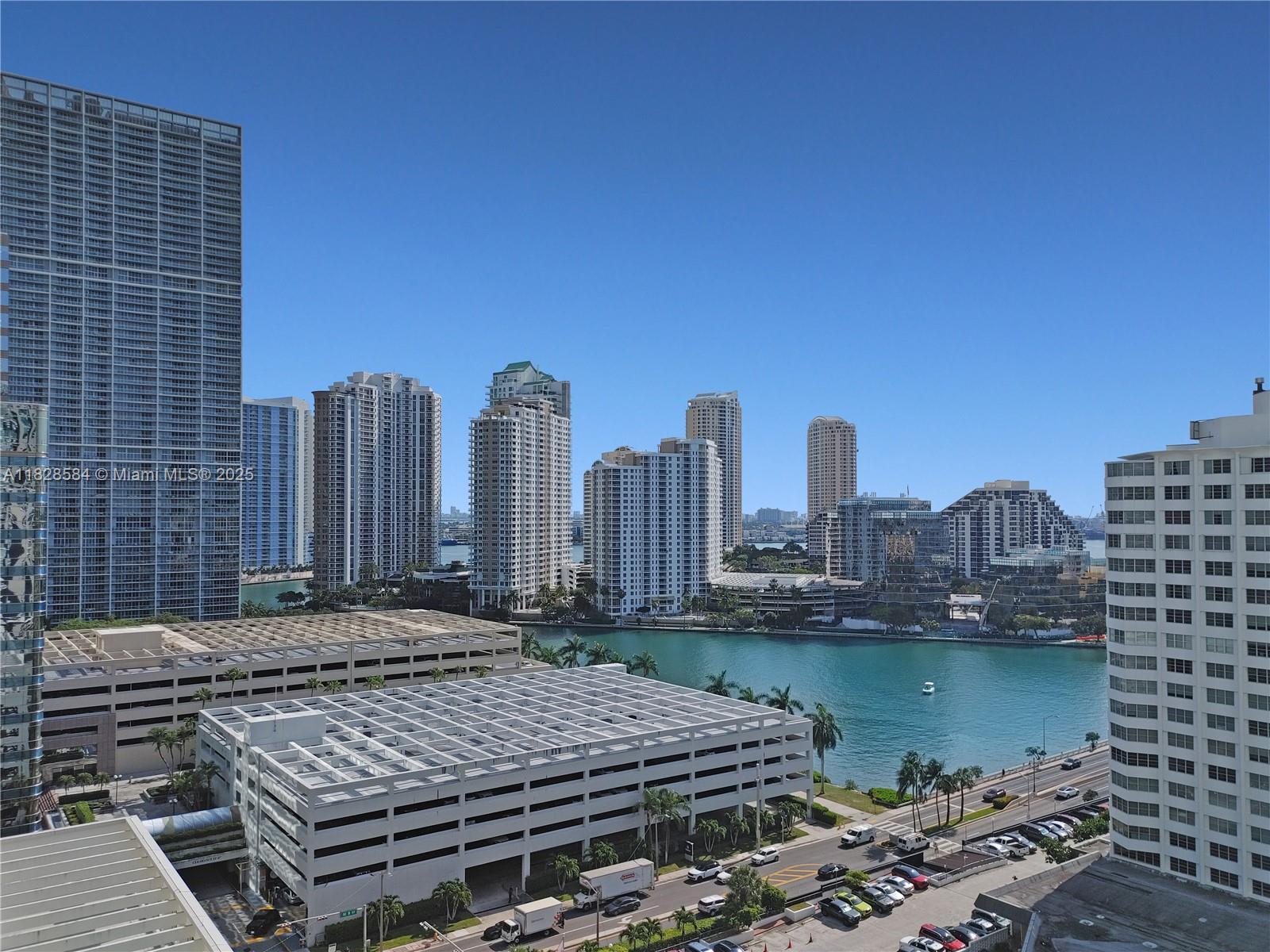 950 Brickell Bay Dr # 1608