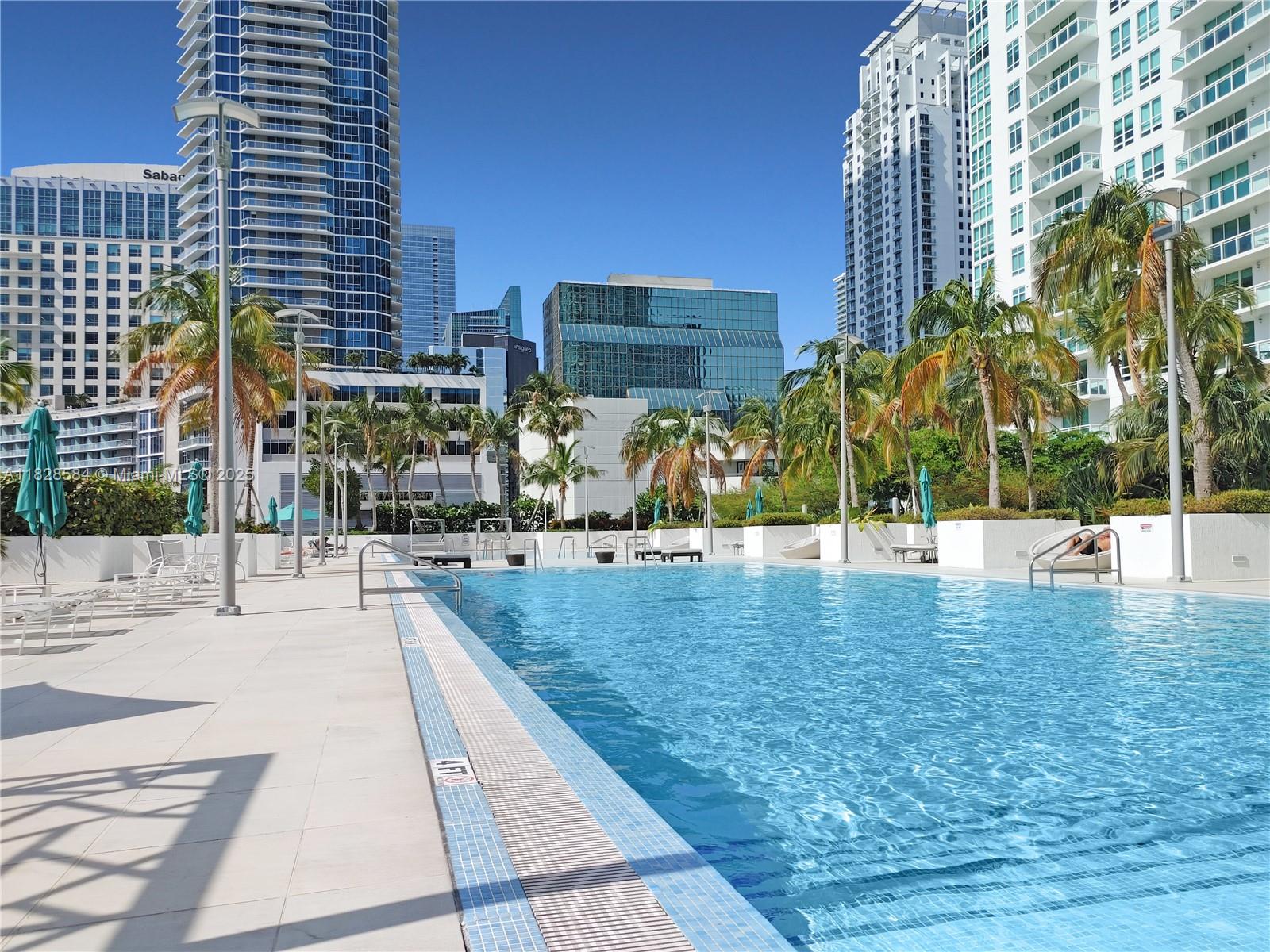 950 Brickell Bay Dr # 1608