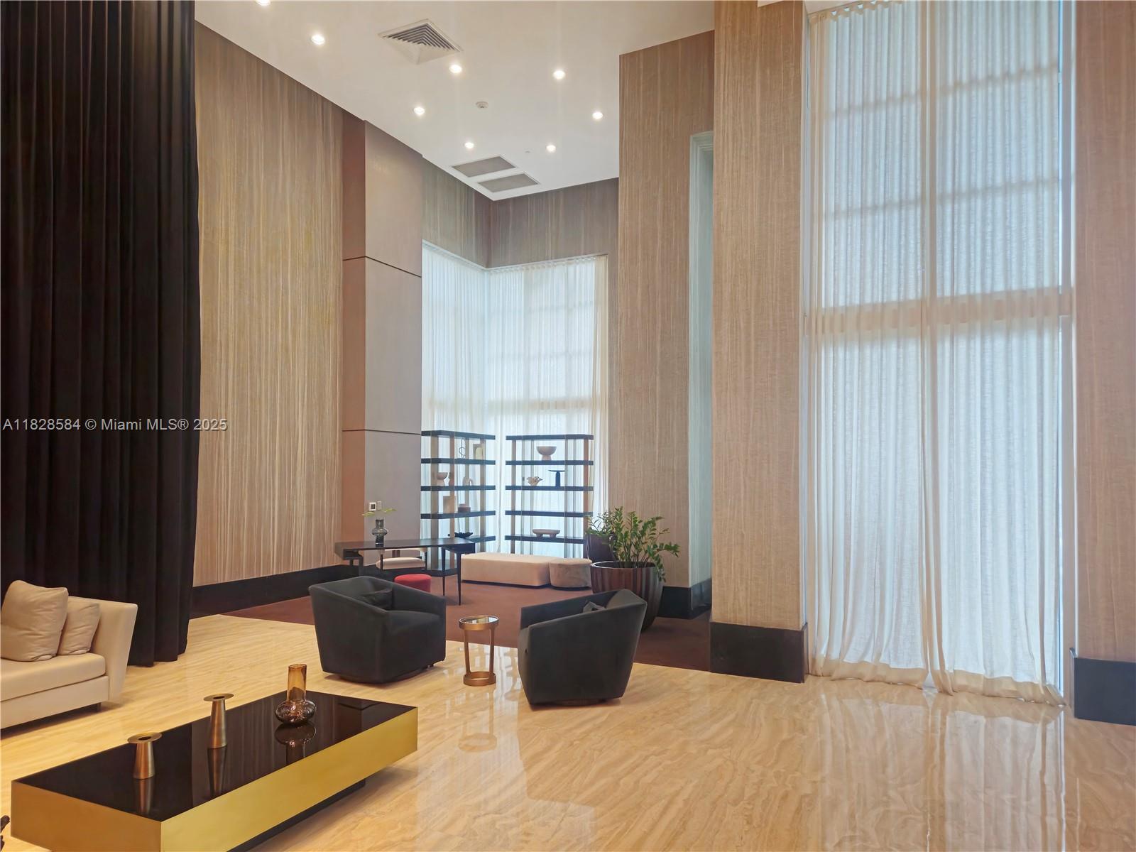 950 Brickell Bay Dr # 1608