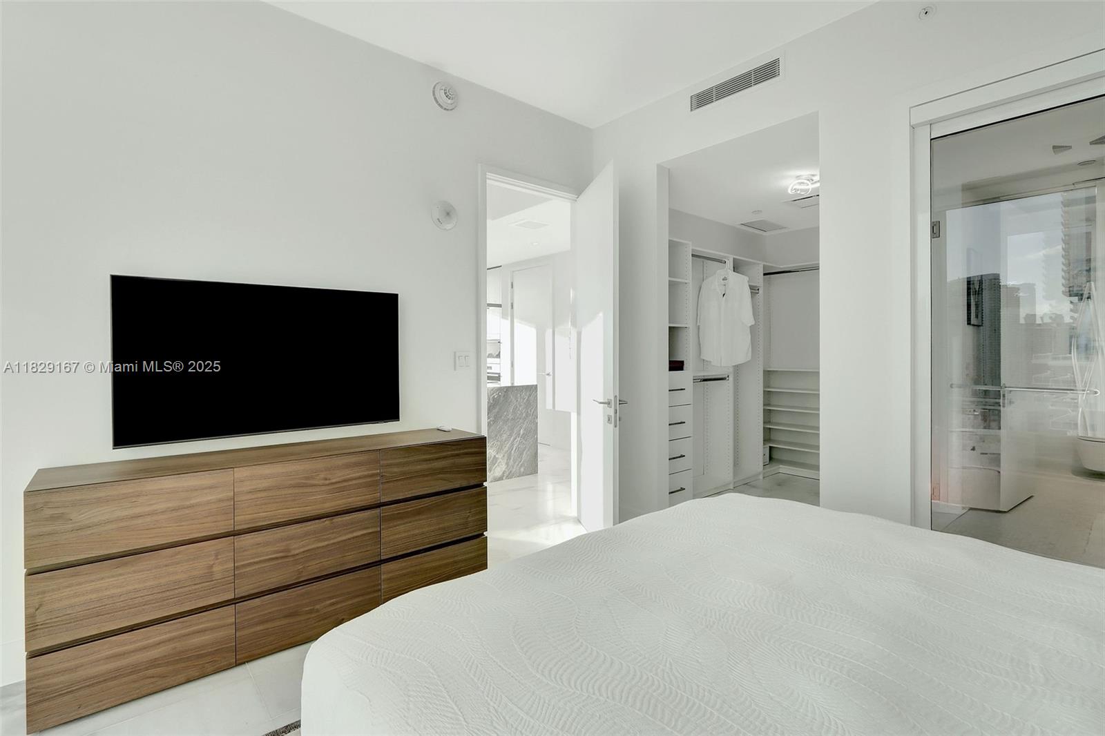 700 NE 26th Ter # 2405