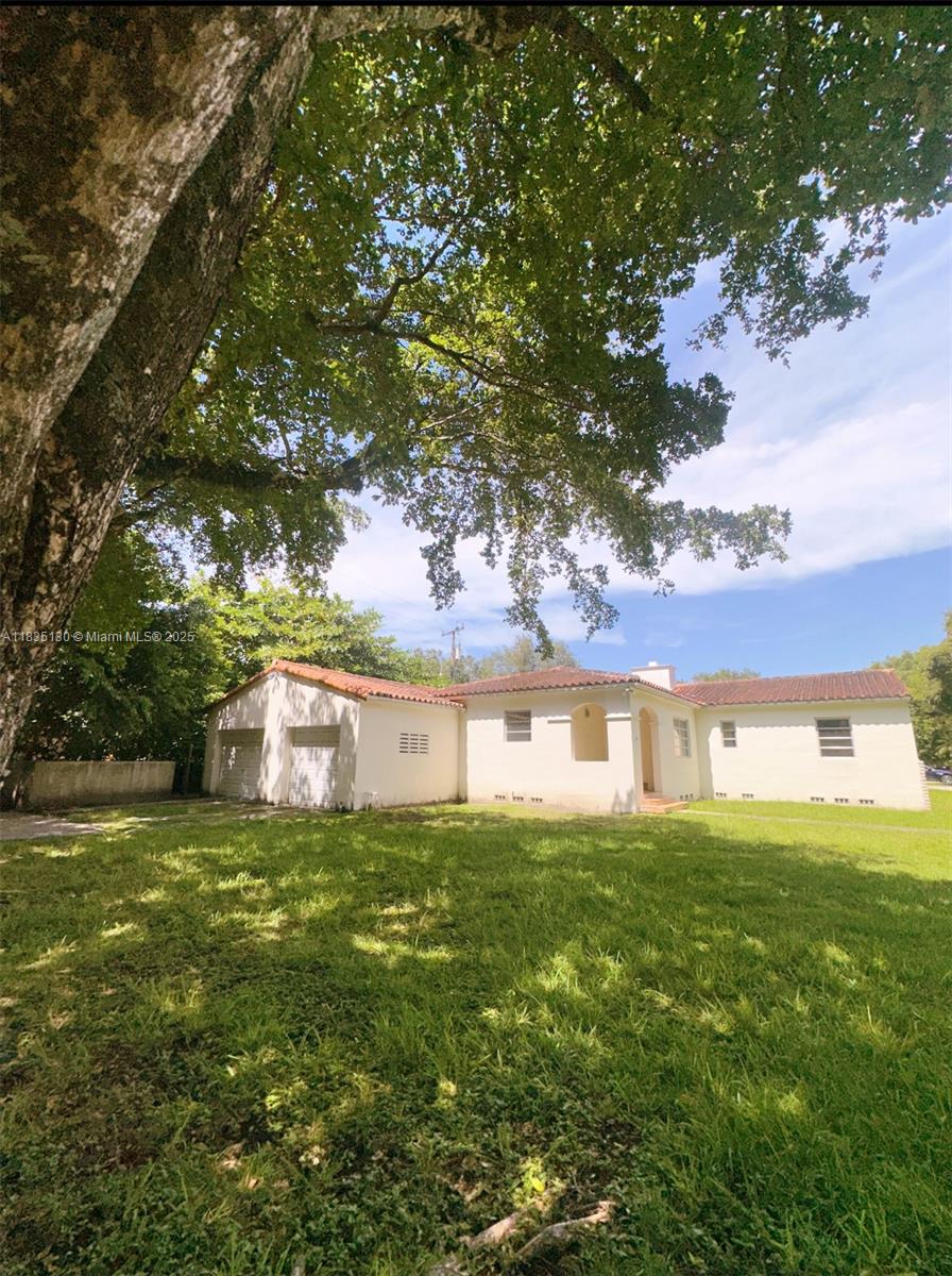 747 Palermo Ave Unit: ‘