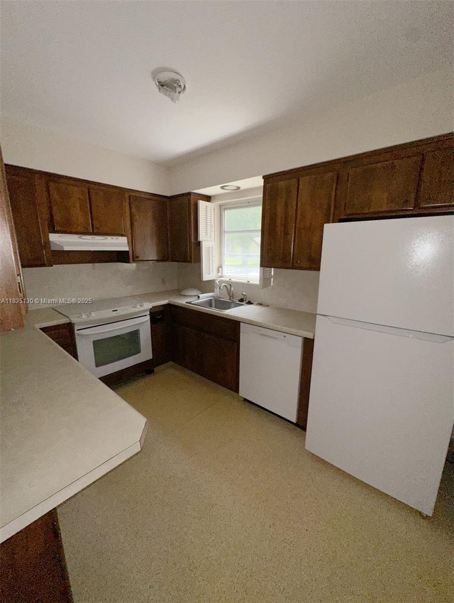 747 Palermo Ave Unit: ‘