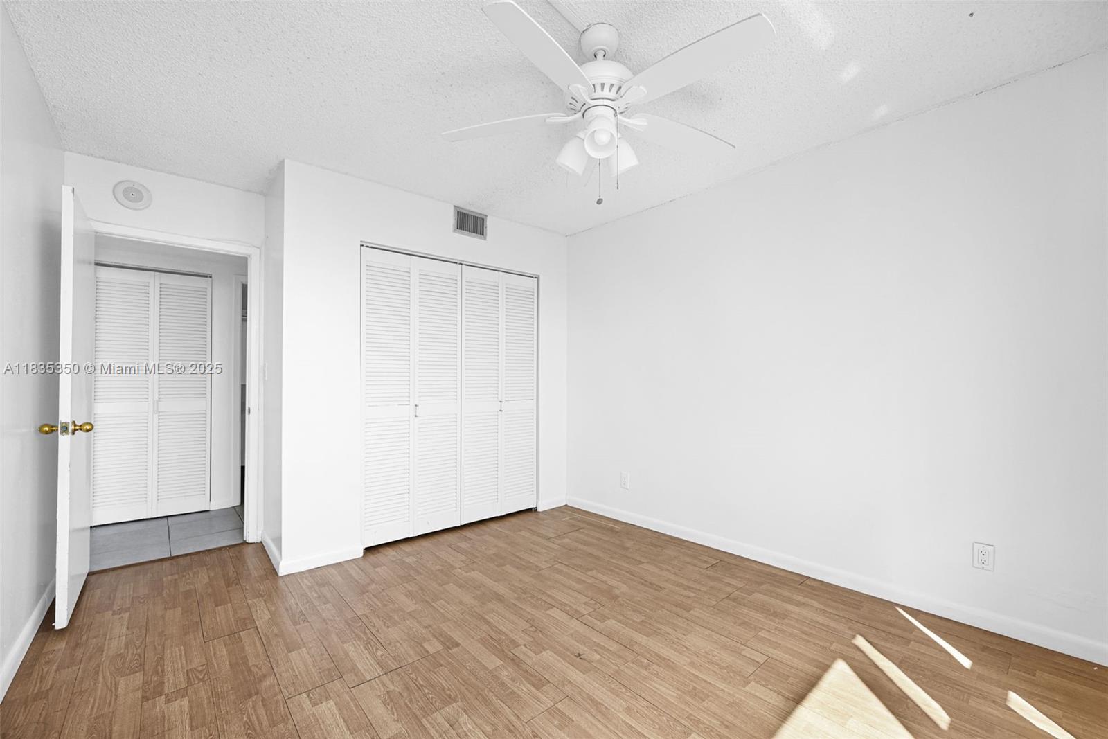 2500 Parkview Dr # 1502
