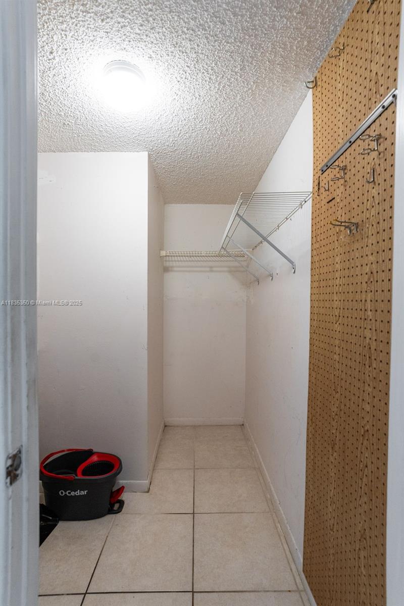 2500 Parkview Dr # 1502