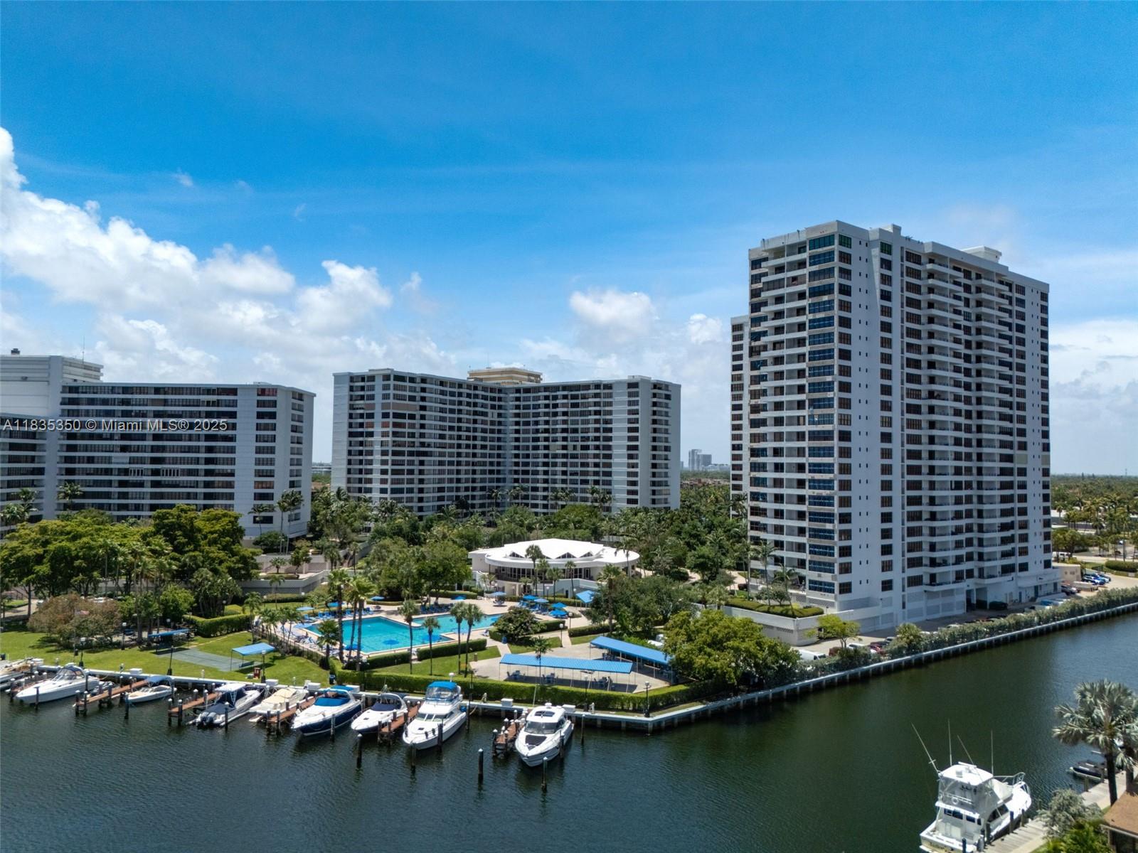 2500 Parkview Dr # 1502