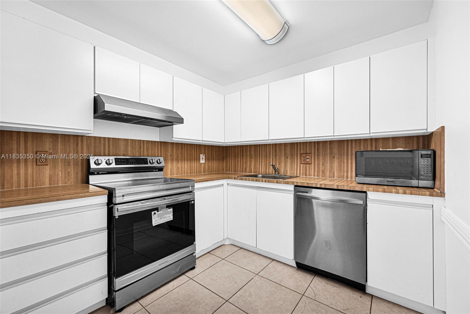 2500 Parkview Dr # 1502