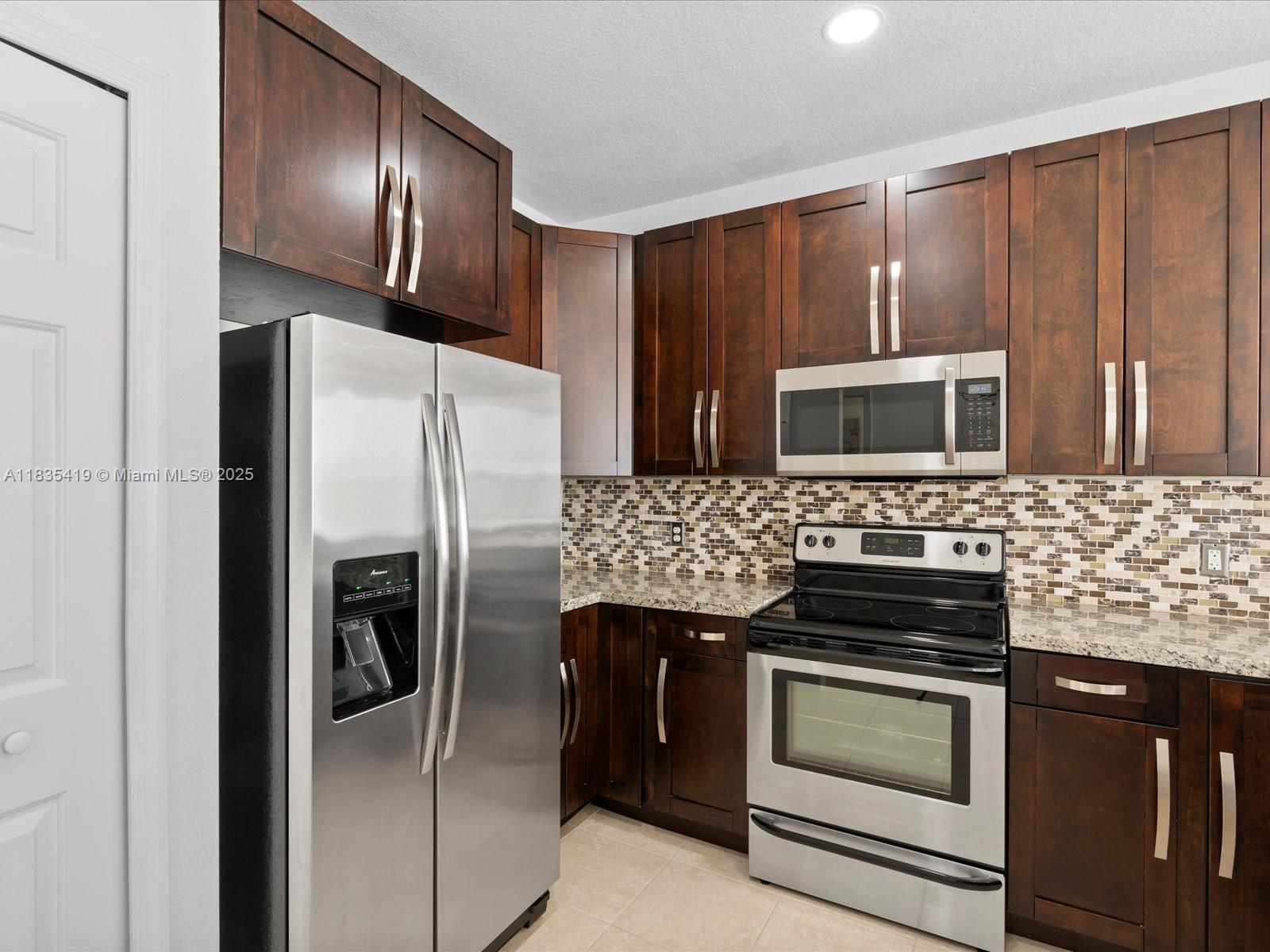 15568 SW 39th St # 283