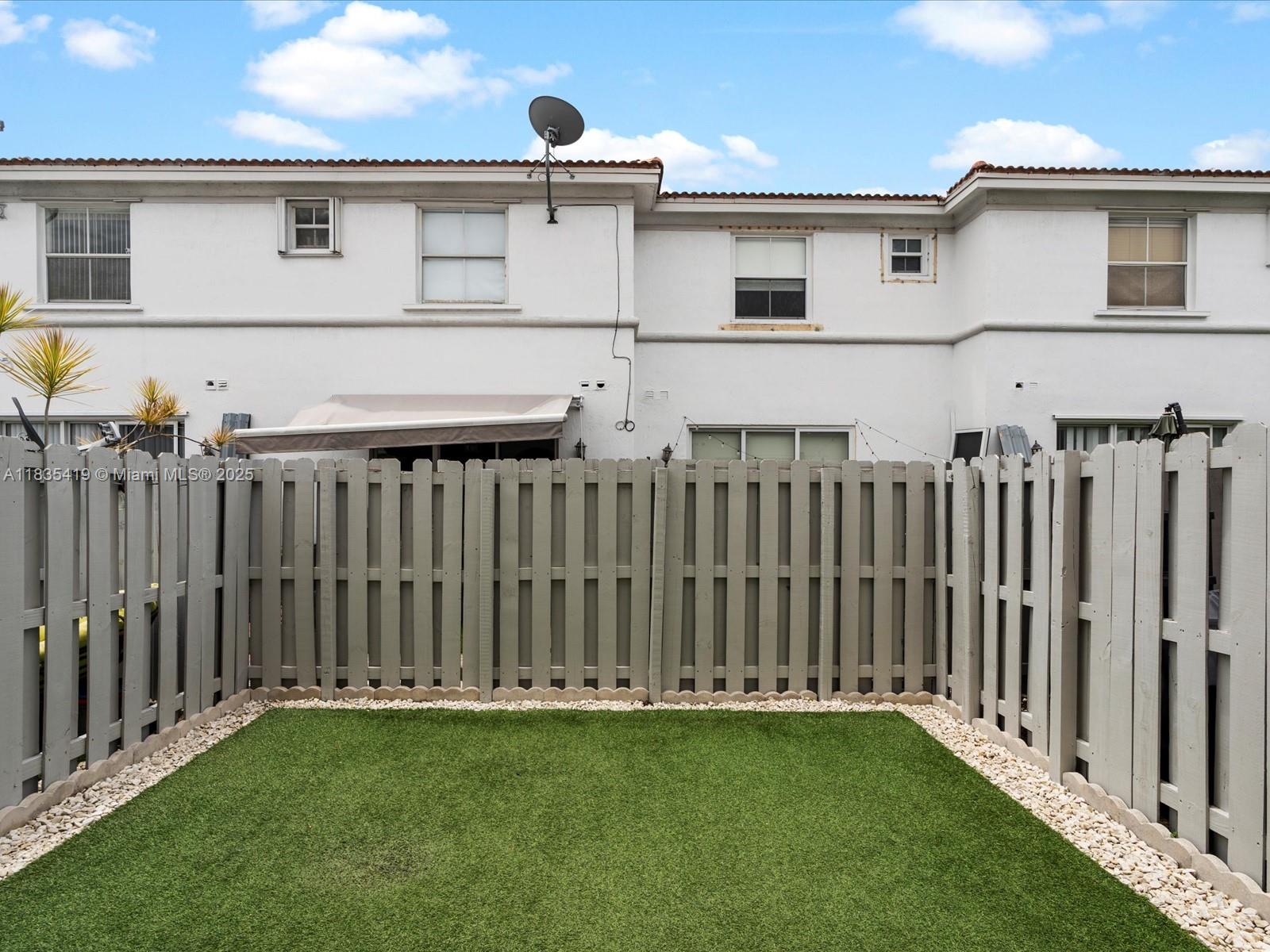 15568 SW 39th St # 283