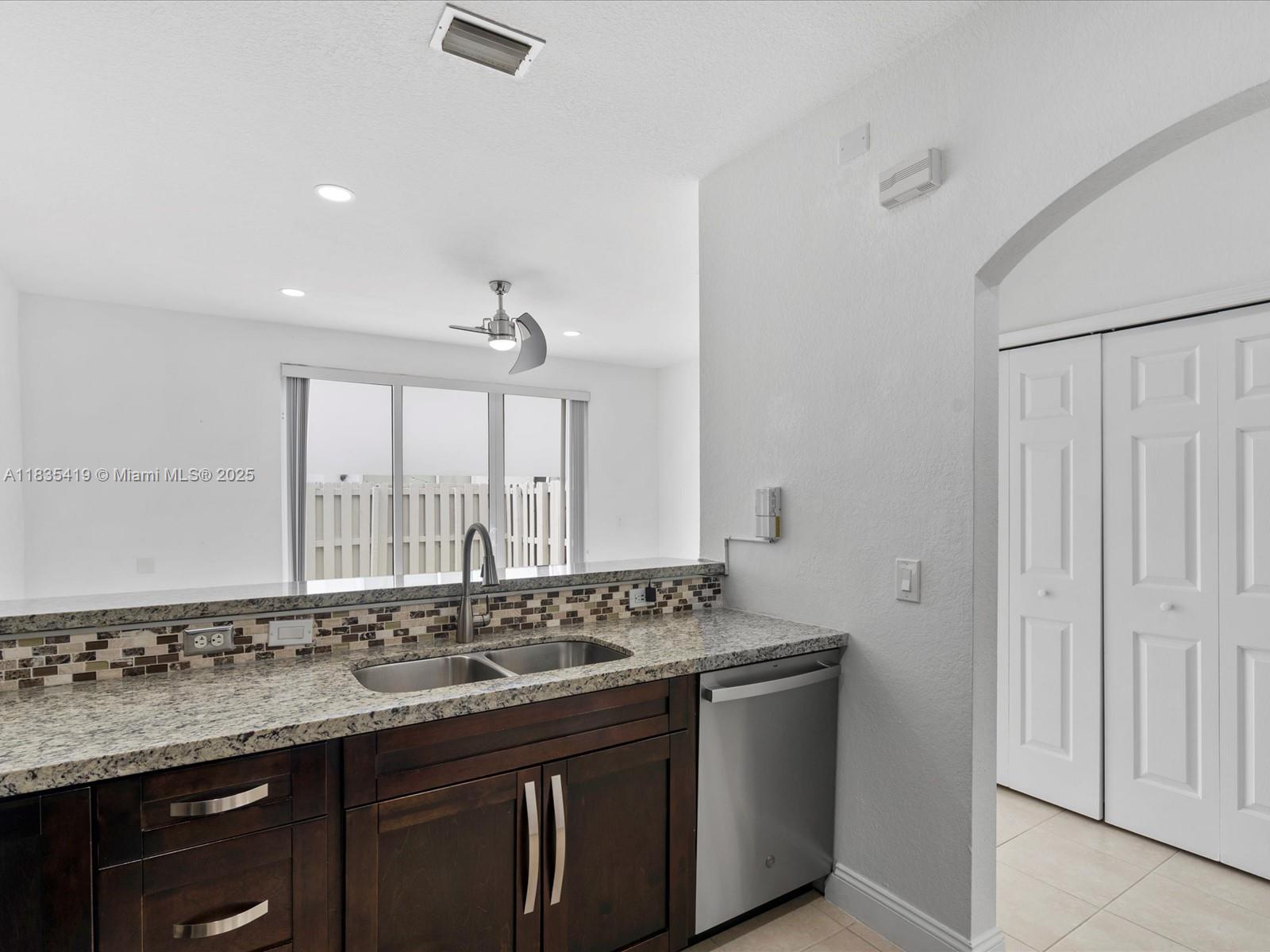 15568 SW 39th St # 283