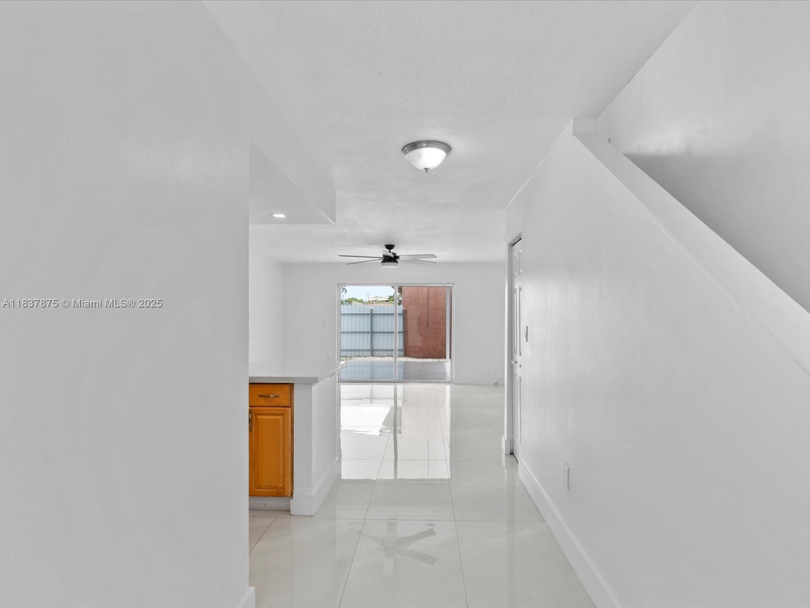1790 W 58th St # 1