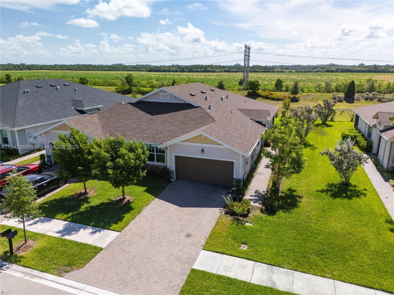 1274 Tangled Orchard Trce