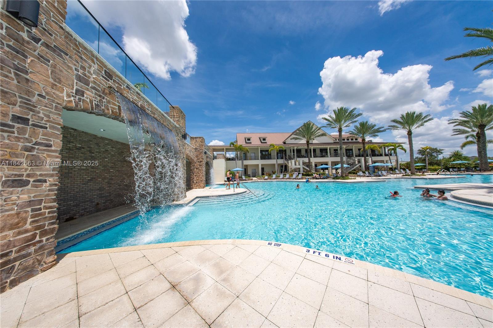 1274 Tangled Orchard Trce