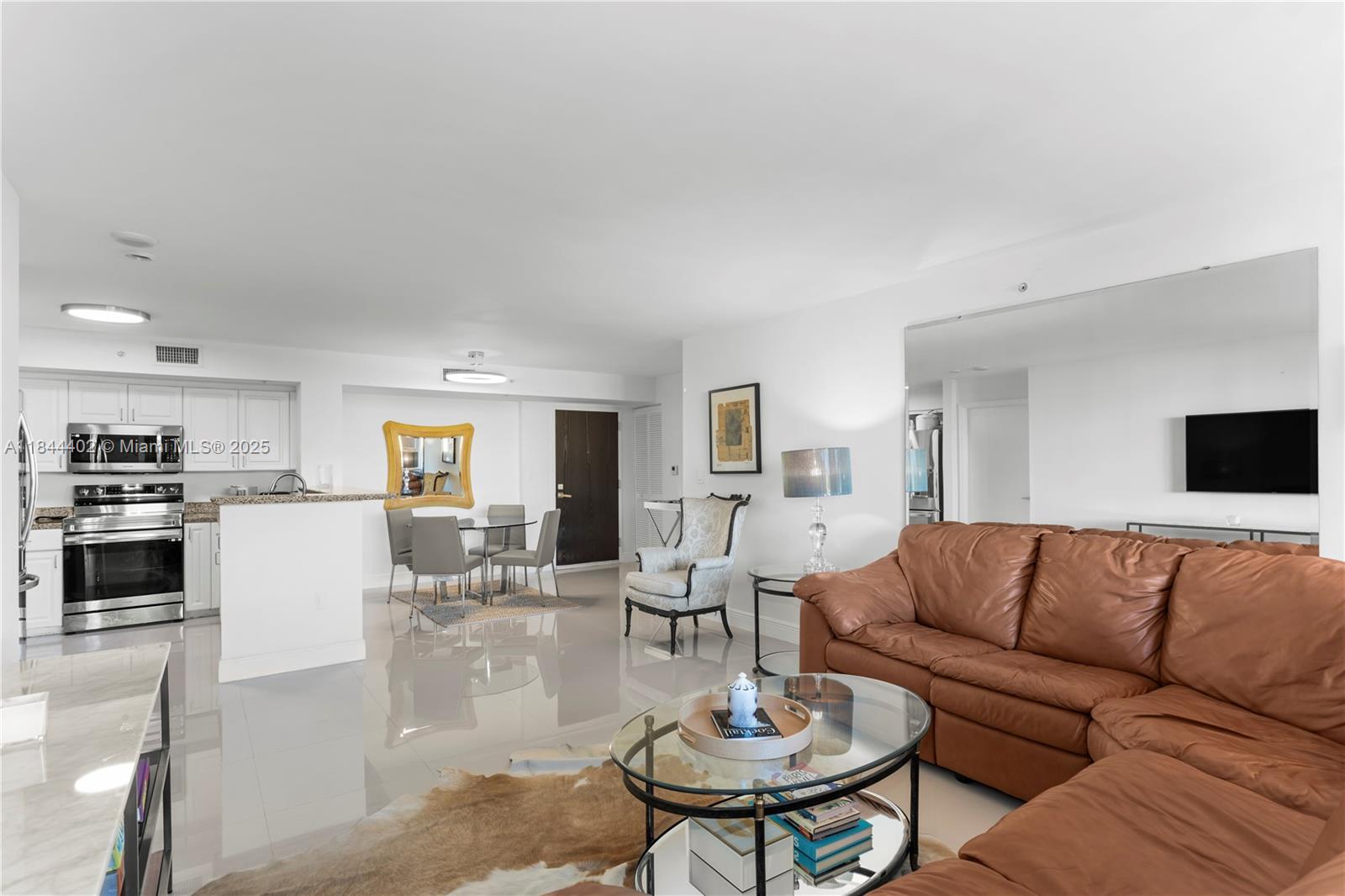 90 Alton Rd # 409