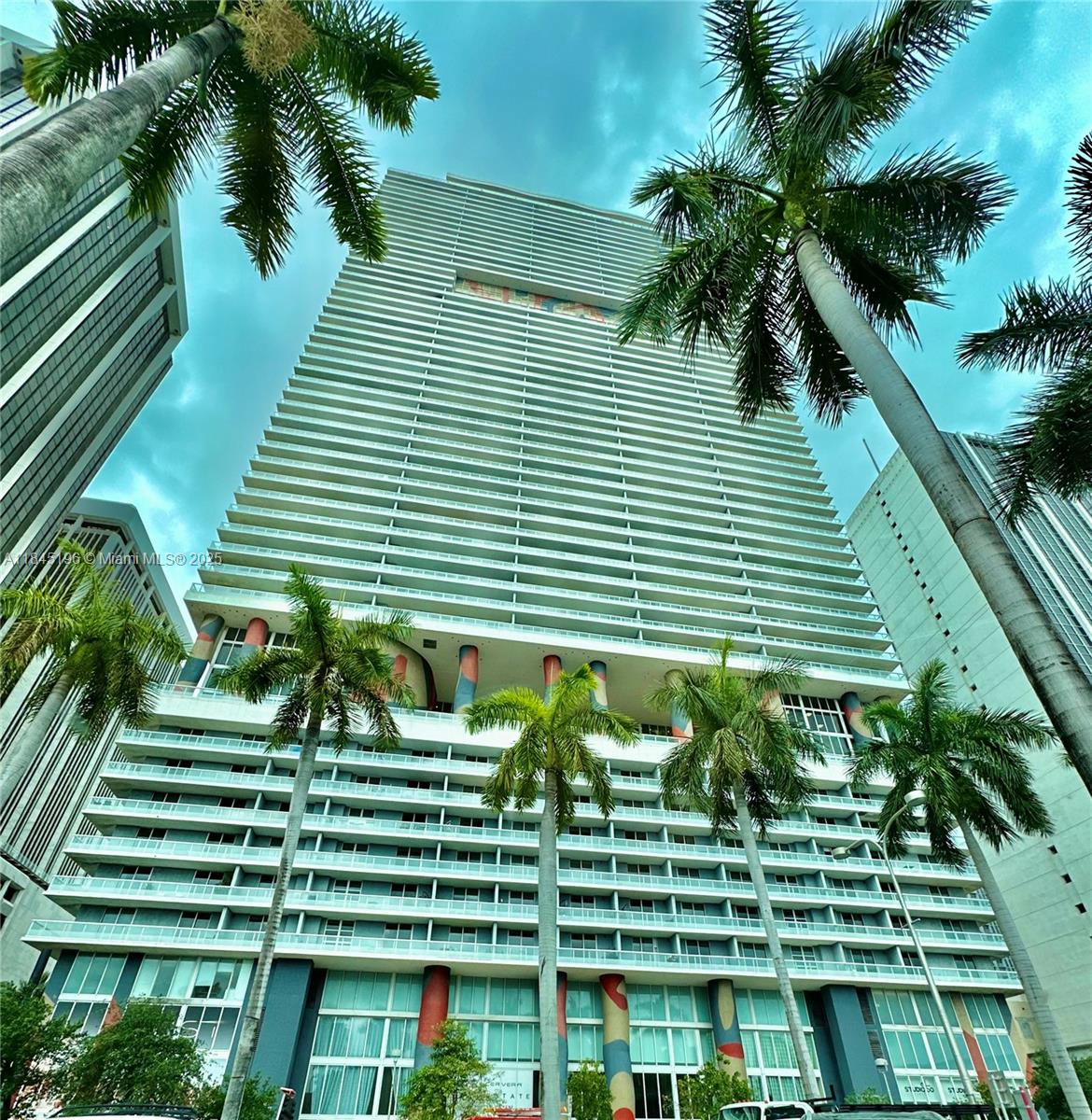 50 Biscayne Blvd # 4803