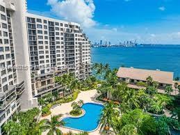 540 Brickell Key Dr # 412