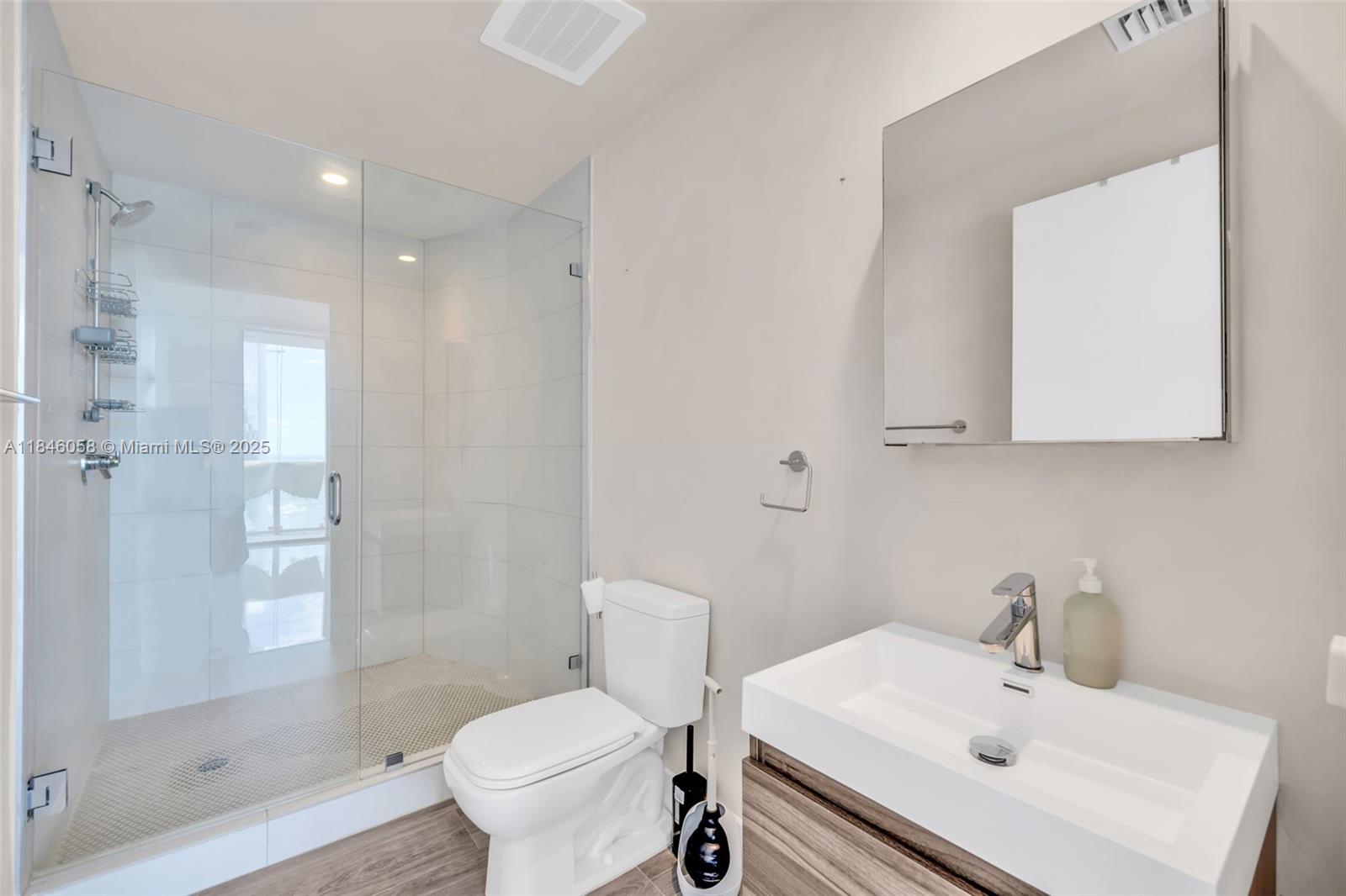 2900 NE 7th Ave # 4407