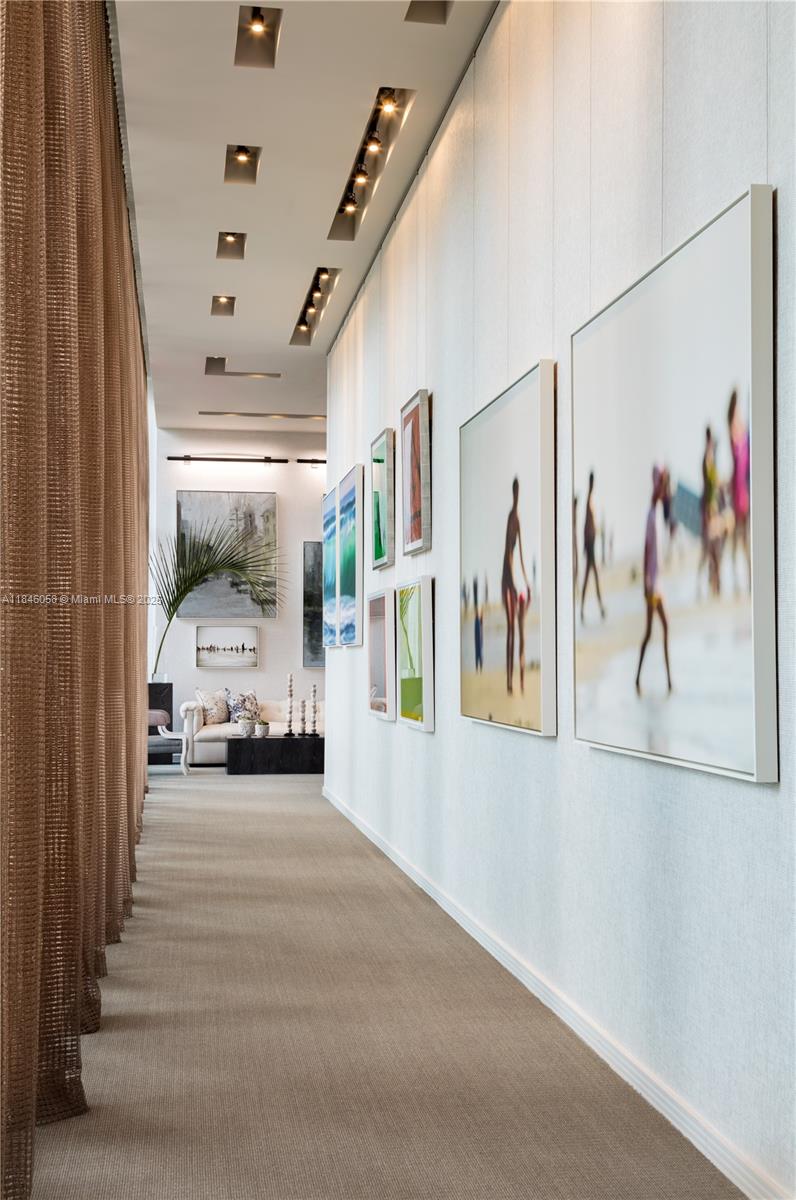 2900 NE 7th Ave # 4407